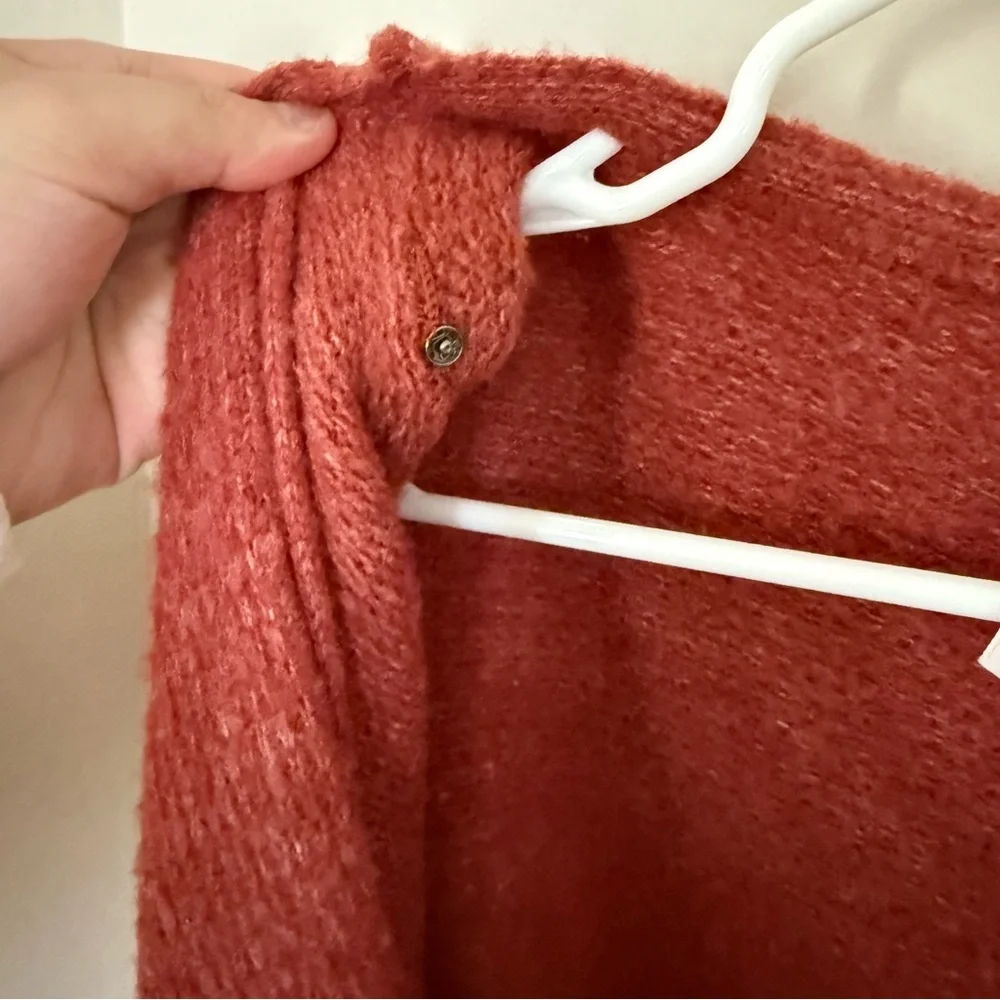 Free People Sz Small Red It’s a Wrap Crossover V-Neck Pullover Sweater Fuzzy - Picture 4 of 9